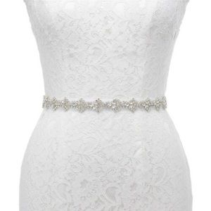 White bridal rhinestone ribbon belt